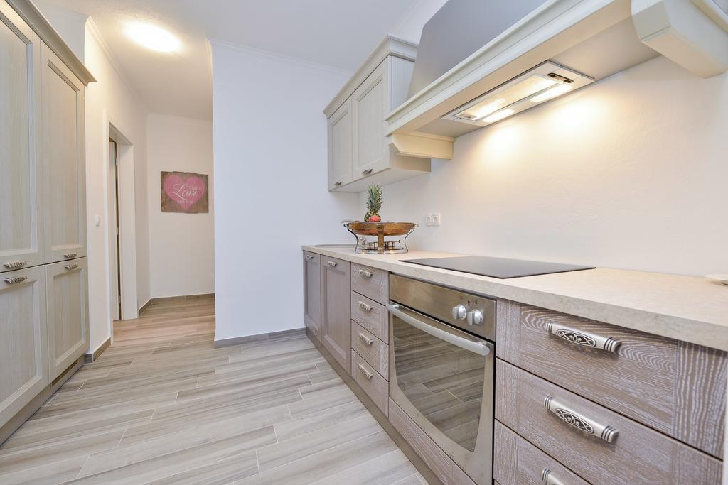 Apartments & Villa Tisno Obrovac Dış mekan fotoğraf